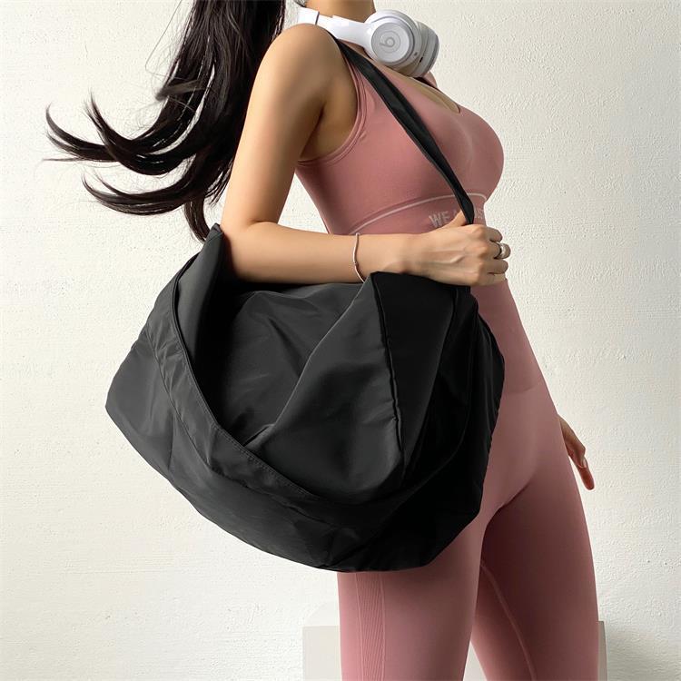 Stylish Women’s Sports Gym Bag - ShopElika