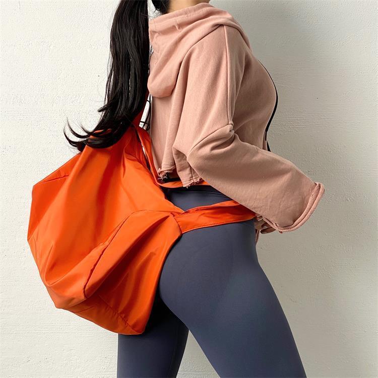 Stylish Women’s Sports Gym Bag - ShopElika